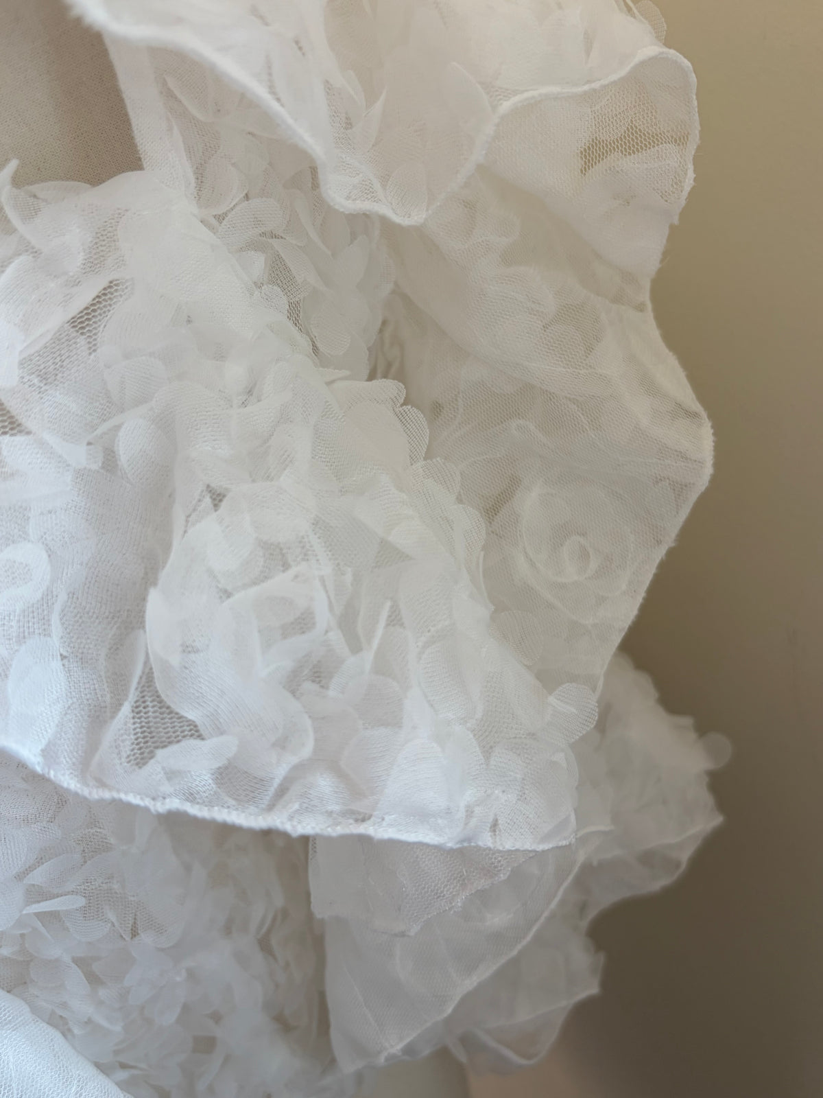 [予約] tulle gilet top / off white (11月下旬発送予定)