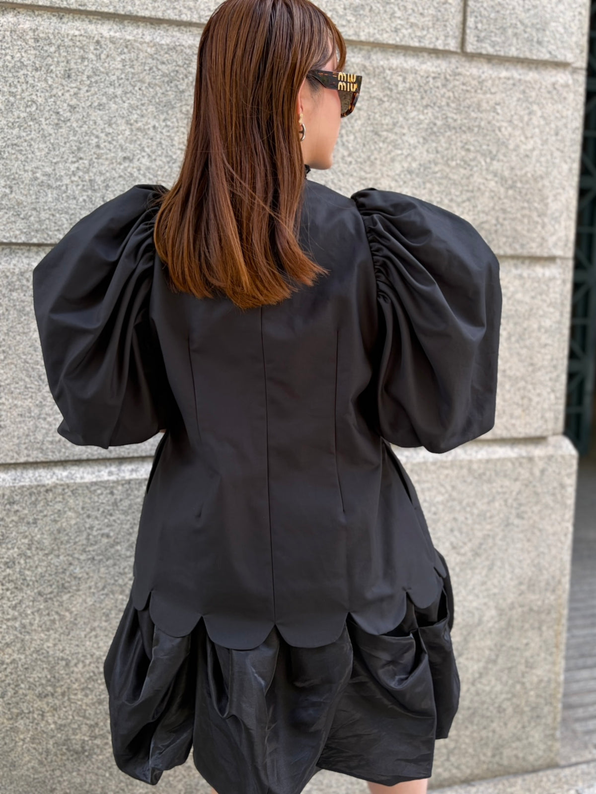 [予約] scallop volume sleeve jacket / black (11月下旬発送予定)