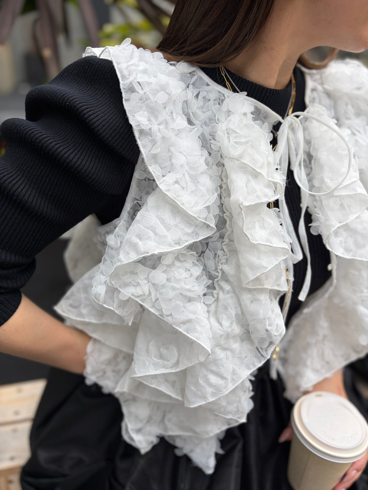 [予約] tulle gilet top / off white (11月下旬発送予定)
